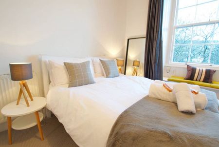 West Montgomery Place - Photo 5