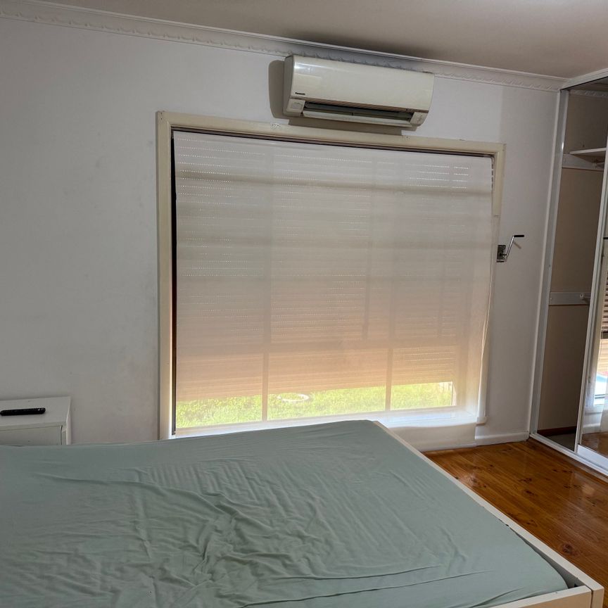 Thomastown - Photo 2