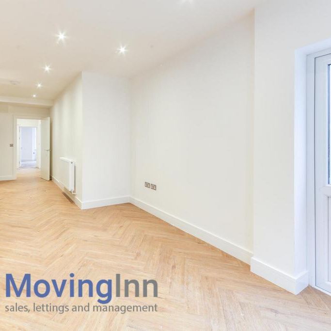 2 bedroom flat to rent - Photo 1