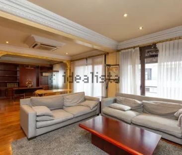 Alquiler de piso en Calle Iparraguirre - Photo 1