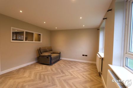 3 bedroom apartment to rent - Photo 3