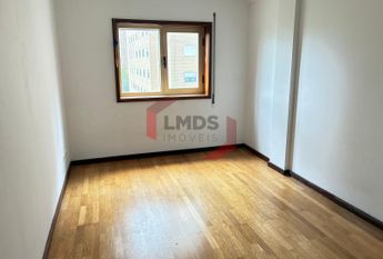 Apartamento T1 + 1