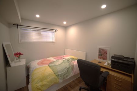 For Lease - 2441 Greenwich Drive Unit# 2, Oakville, Ontario - Photo 3