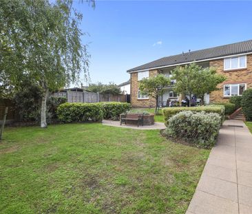Woodville Road, E18 - Photo 1