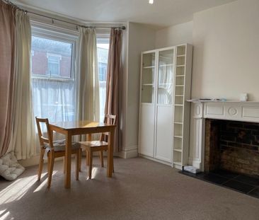 Oxford Road, Ipswich - Photo 1