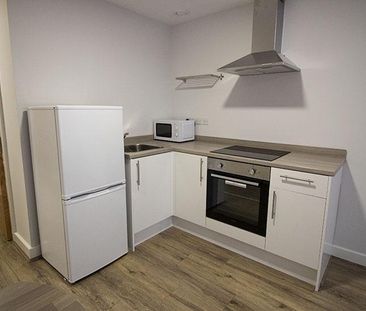 Studio to rent - Photo 2