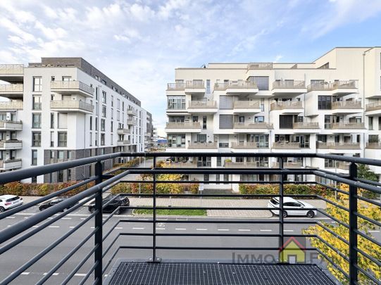 Hell und modern möblierte 4-Zimmer-Wohnung in Düsseldorf Grafental zur Miete - Photo 1