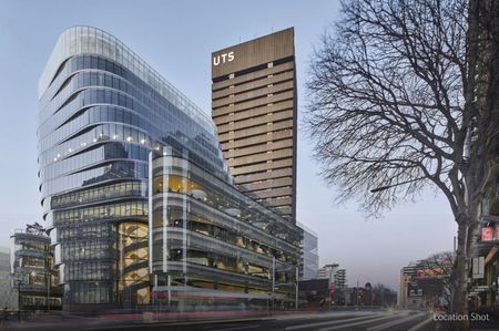 Fully Furnished City Sanctuary with Unrivalled Convenience - Photo 5