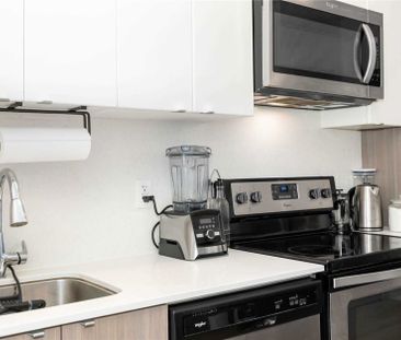 For Lease - 5240 Dundas Street Unit# B 507, Burlington, Ontario - Photo 3