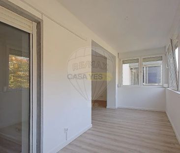 Apartment T2 in Cascais e Estoril, Cascais - Photo 2