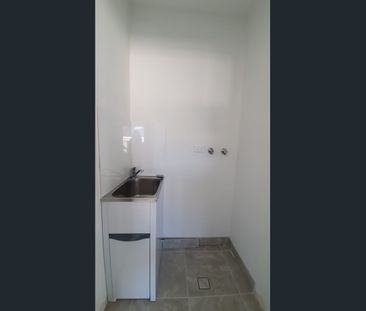 NEAR NEW 2 BEDROOM GRANNY-FLAT - Photo 3