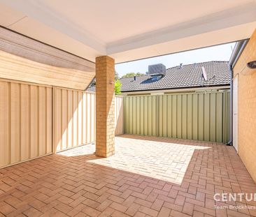 Stunning Family Home! - Photo 5