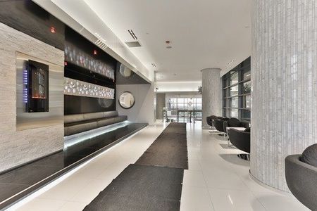 For Lease - 56 Annie Craig Drive Unit# 3902, Toronto, Ontario - Photo 4