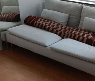 Appartement te huur in Elsene voor € 830 met 1 slaapkamer - Photo 1