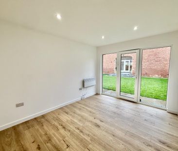 2 bedroom barn conversion to rent - Photo 3