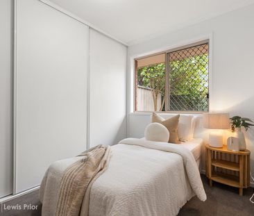 Stylish Freestanding Homette in Prime Location - Close to Beach, Sh... - Photo 5