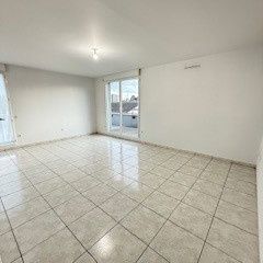 Location Appartement 3 pièces 67m² LA ROCHE SUR YON 85000 - Photo 1