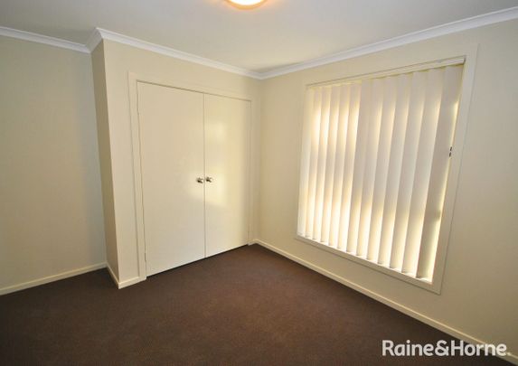Your Ideal Family Haven on Rannoch Drive - Photo 1