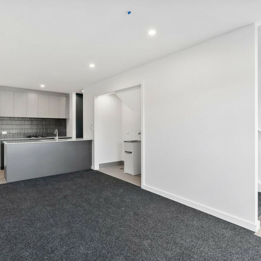 Wanting an Amazing Home Two Bedroom Townhouse? - Photo 1