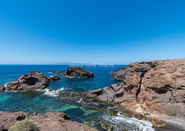 Lovely apartment for rent in the quiet complex of “El Horno” in Playa Paraíso