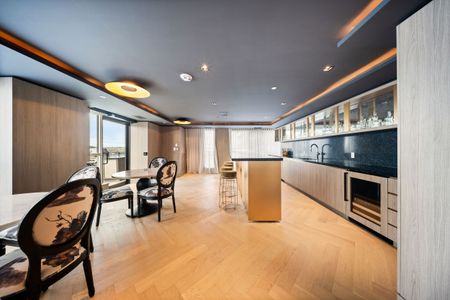 For Lease - 405 Dundas Street Unit# 813, Oakville, Ontario - Photo 4