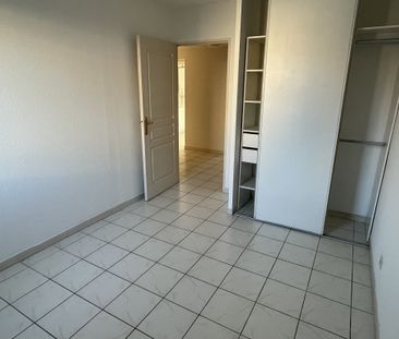 Location Appartement 3 pièces 64m² NIMES 30000 - Photo 4