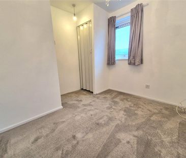 3 bedroom end of terrace house to rent - Photo 6