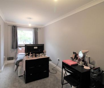 4 bedroom private hall to rent - Photo 6