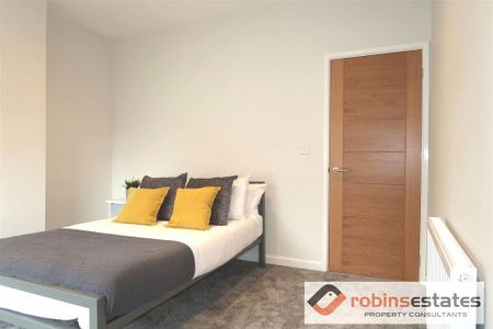 2 bedroom terraced house to rent - Photo 5