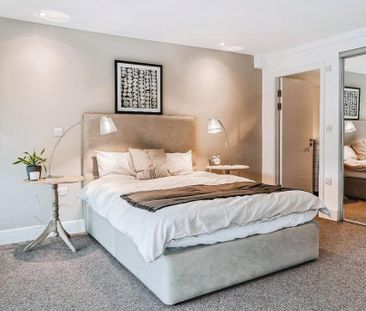 3 bedroom flat to rent - Photo 5