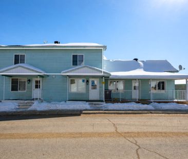 BEAU 4 1/2 - LIBRE IMMÉDIATEMENT - Photo 2