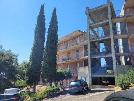 Nîmes - studette - Photo 4