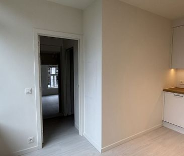 Appartement te huur in Tielt voor € 890 met 2 slaapkamers - Photo 2