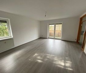 Moderne 3-Zimmer-Wohnung mit Balkon in gepflegtem Mehrparteienhaus ... - Foto 1