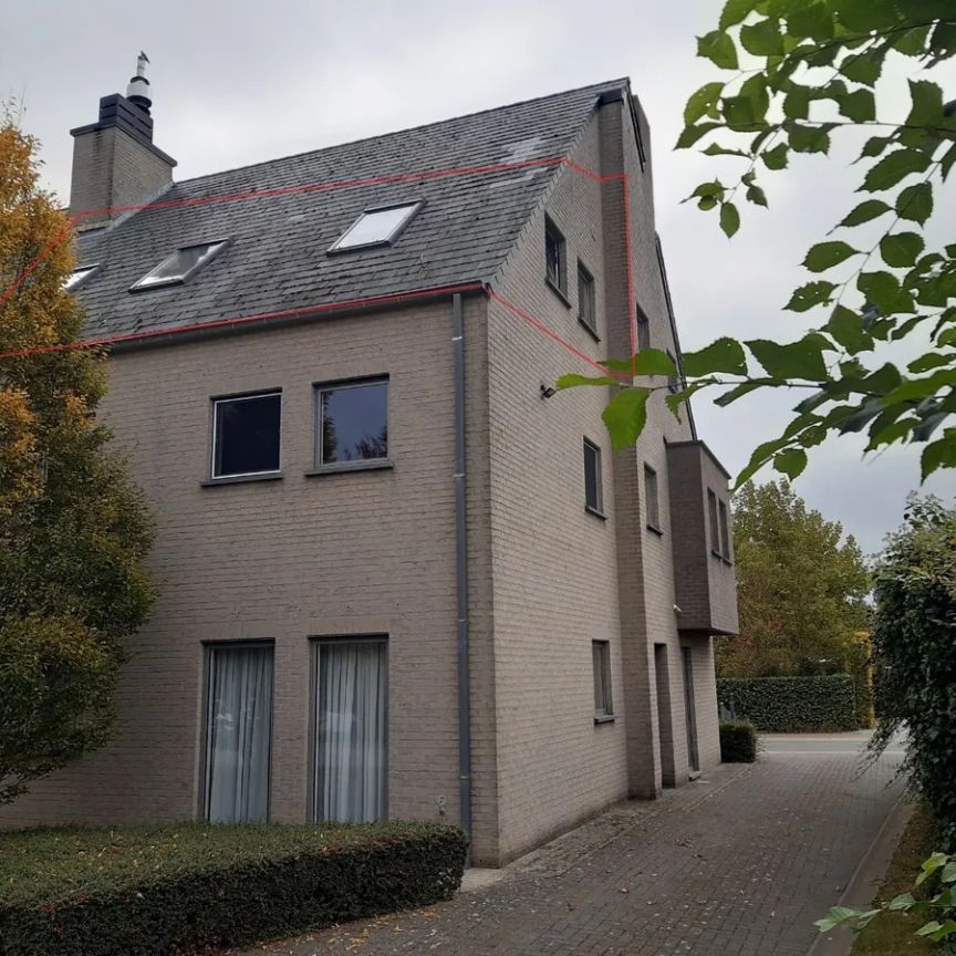 Eigentijds appartement met autostaanplaats. Geen vaste kosten. - Foto 1