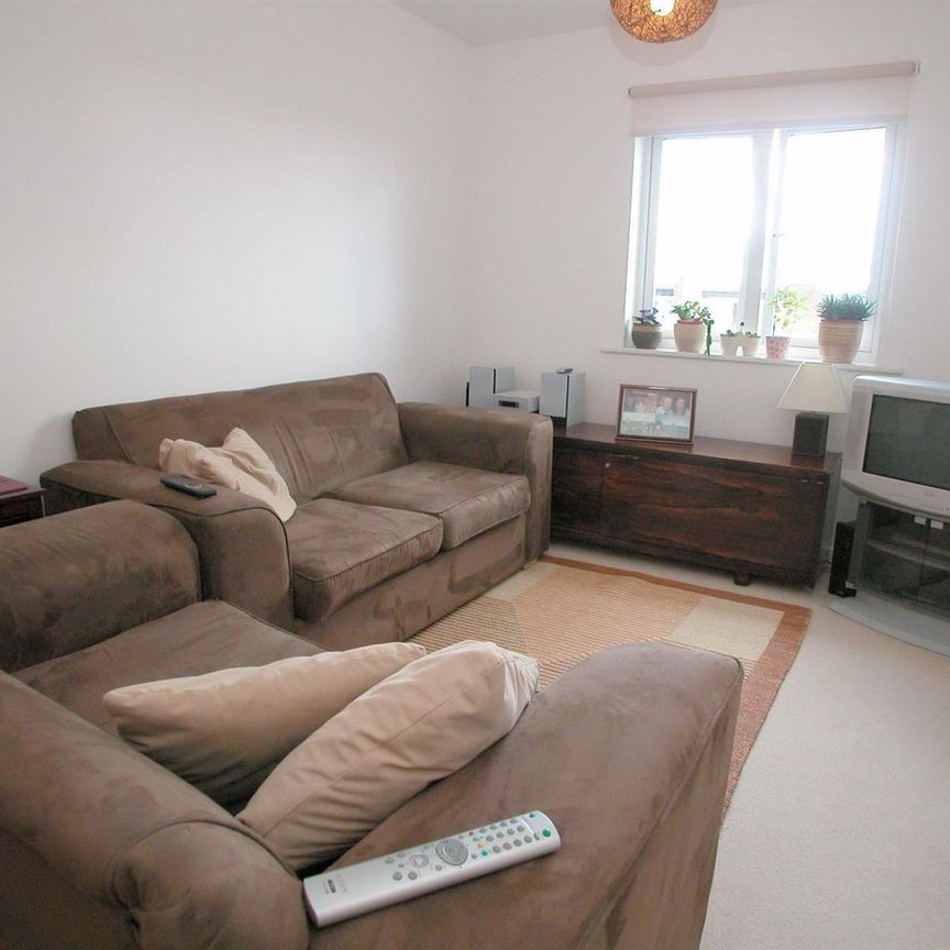 Park Heights, Constitution Hill, Woking, GU22 7RT - Photo 1