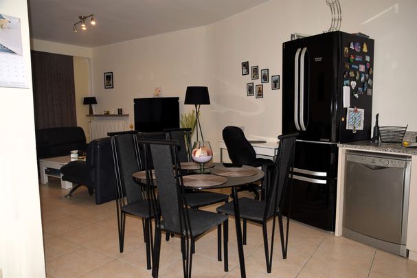 Appartement te huur - Photo 1