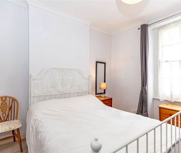 Picton Street, - Photo 5