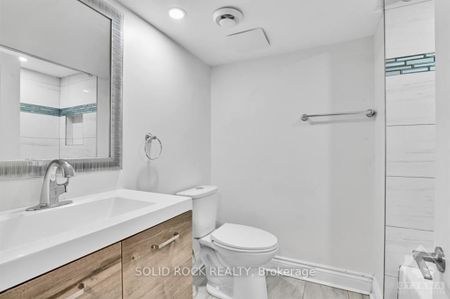 For Lease - 2382 Ogilvie Road Unit# B, Beacon Hill North - South and Area, Ontario - Photo 4