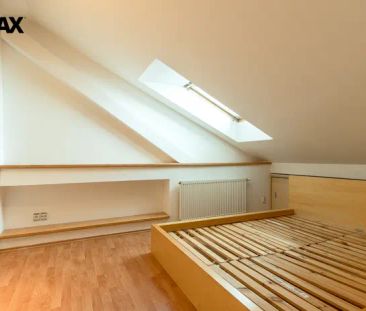 Pronájem nadstandardního mezonetového bytu 3+kk s balkonem a parkov... - Photo 3