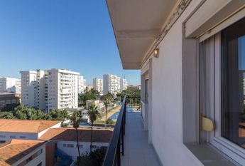 Calle Manuel de Falla, Málaga, Andalusia 29004