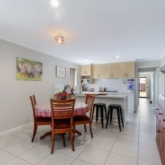 12 Throssell Crescent - Photo 1