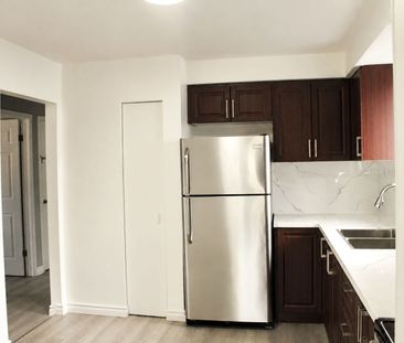 For Lease - 505 Harris Court, Whitby, Ontario - Photo 3