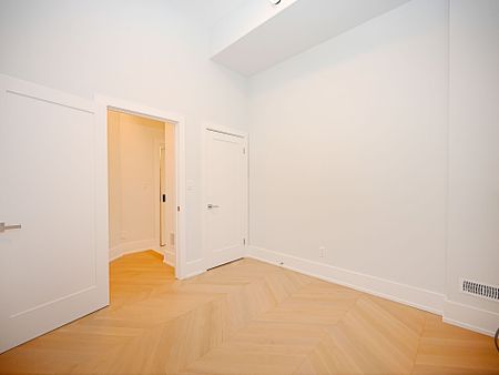 For Lease - 50B Woodlawn Avenue, Mississauga, Ontario - Photo 5