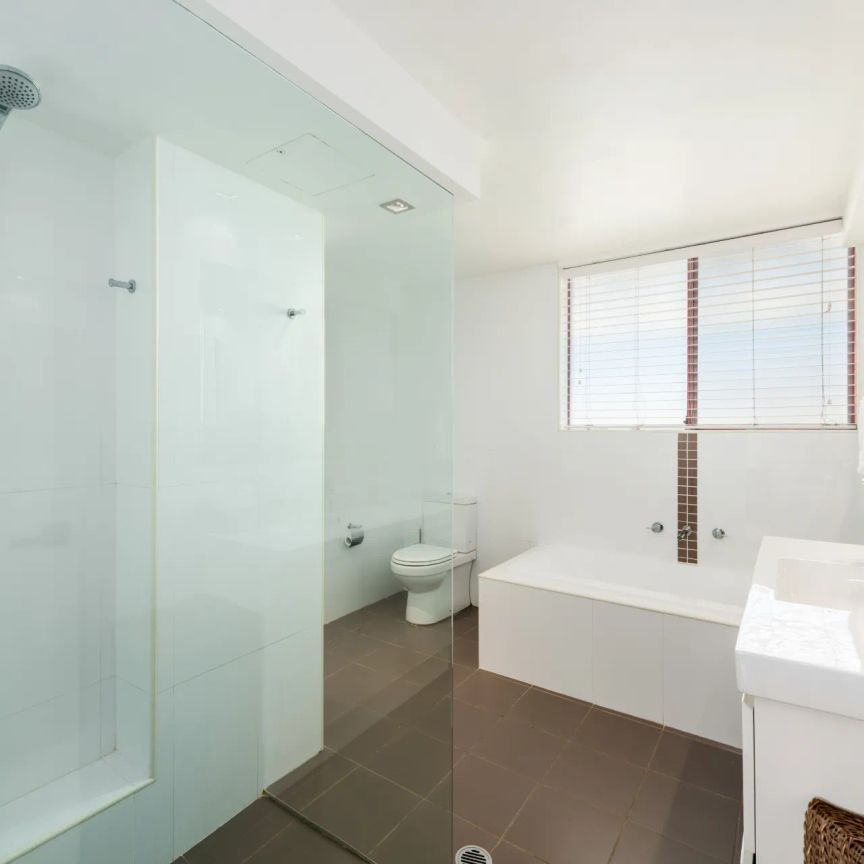 121/41 Rocklands Road, Wollstonecraft. - Photo 1