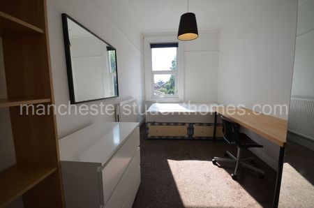 Ladybarn Lane, Manchester, M14 6NG - Photo 4