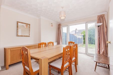 Cowley Road, East Oxford - Photo 2