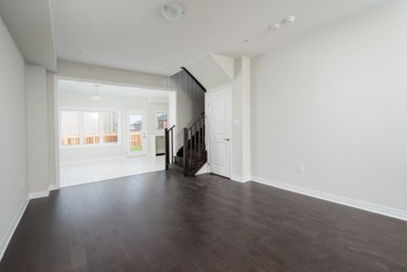 For Lease - 1468 Harker Street, Innisfil, Ontario - Photo 2