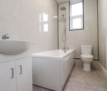 Terraced House in Trafalgar Street, Denton Holme - Photo 6