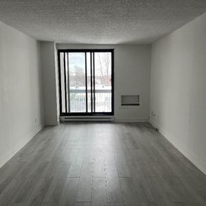 Laval 3 1/2 , Tout Inclus - Metro Monmorency - Photo 2
